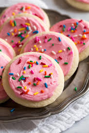 Soft Frosted Sugar Cookies These Cookies Have A Delicious Melt In Your Mouth Texture A In 2020 Soft Sugar Cookies Soft Sugar Cookie Recipe Soft Frosted Sugar Cookies