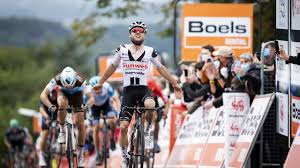 This climb is famous for being part of the route of la. Fleche Wallonne Marc Hirschi Tames The Mur De Huy France 24 Teller Report