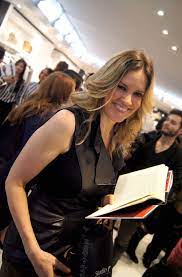 Search only for rebeca de alba Rebeca De Alba Inspiration Style Tv Presenters Style