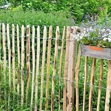 Bild Von Staketenzaun 90x500cm 33 33eur Staketenzaun Kastanie Kastanienzaun Zaun Garten