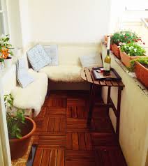 Kleidung Tauschen Verkaufen Und Verschenken Wohnung Mit Balkon Einrichten Wohnung Balkon Dekoration Balkonentwurf