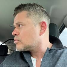 shawn burton (@burton_vic)