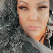 Jenna Bee's Instagram, Twitter & Facebook