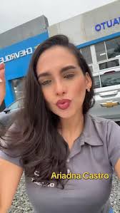 Este carro me ha acompañado a todos los rincones de Colombia." 🌍 Donde hay  caminos, hay historias. 🚗 Gracias por llevar a Chevrolet a cada destino  con el respaldo de Country Motors.