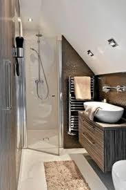 Kleines badezimmer mit schräge gestalten. Die 62 Besten Ideen Zu Kleine Bader Mit Dachschrage Bad Mit Dachschrage Badezimmer Dachgeschoss Badezimmer