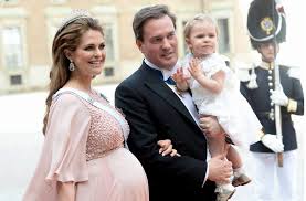 Vriendelijke groet namens team cds willem alexander. Drei Meisje Haus In Den Niederlanden Konig Willem Alexander Und Konigin Maxima Mit Ihren Tochtern Amalia Zweite Von Links Alexia Und Ariane Rechts Stuttgarter Zeitung