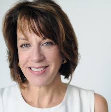 Amy Merrick's Instagram, Twitter & Facebook