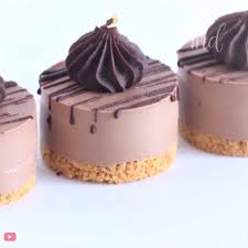 Mini No Bake Chocolate Cheesecakes Nobakecheesecakefilling I Would Eat So Many Of These Mini Chocolate Chee Kuchen Und Torten Kuchen Ohne Backen Susses Backen