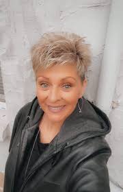 See more hairstyles here 😍❤❤😘👇 # 👉 Short Haircuts