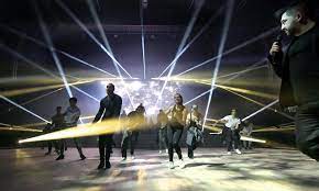 Pokora revient avec le pyramide tour, certainement le plus ambitieux de sa carrière. En Images Dans Les Coulisses De Danse Avec Les Stars A Nantes Nantes Maville Com