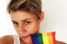 The song virunga will arouse controversy. Maria Peszek Virunga Wokalistka Nagrala Piosenke Dla Osob Lgbt Natemat Pl