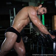 Diego Mineiro XL (diegomineiro_xl) OF Pack [UPDATE] – Big Big Gay