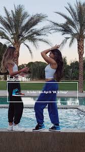 Madison Beer Air Jordan 1 Retro High Og Unc To Chicago In 2020 Air Jordans Jordan 1 Retro High Jordans