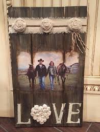 Love This Pallet Picture Can T Wait To Do My Own Pallet Pictures Picture On Wood Pallet Art