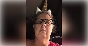 Leslie Crowder's Instagram, Twitter & Facebook