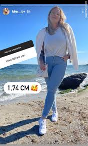 Kira Liv Leak Entire Gallery Of Pictures & Videos 710