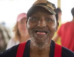 Elliott Carrion's Instagram, Twitter & Facebook