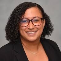 Shelli Bailey's Instagram, Twitter & Facebook