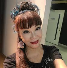 铁匠世家锻打刀- 看見金鳳就接走，平安健康常保佑| Facebook