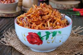 Makan dulu sebelum ngelayap sayur oyong daging balado fillet ayam. Sambal Goreng Kentang Kacang Panjang