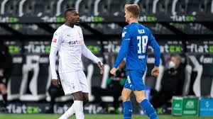 Google chromium, sans integration with google. Marcus Thuram Gladbacher Spuckt Seinem Gegenspieler Direkt Ins Gesicht Welt