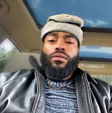 Klay Thompson jacked up a logo three to try and tie the game with a lot of  time still left