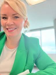 Une nouvelle saison 🌿 Une nouvelle et excitante saison! Et cette saison  s'annonce hyper florissante et stimulante 🌻 Vraiment heureuse de rejoindre  l'équipe Victrix, et contribuer au succès et la…