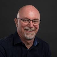 lisa selig Email & Phone Number