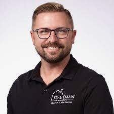 Christopher Tatman's Instagram, Twitter & Facebook