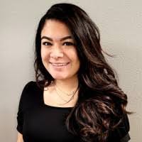 Vicki Robles's Instagram, Twitter & Facebook