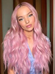 Ideas de peinados para los conciertos de Karol G en México