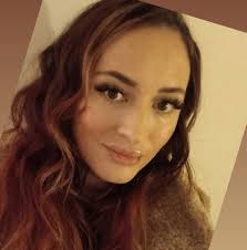 It's the Castleton Duck Race this Saturday. Well worth visiting if your  over this way or at a loose end. All the action kicks off at 3pm at the  bottom of the