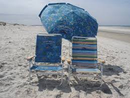 Tommy Bahama Easy In Out Beach Chairs And Umbrella Beach Chair Umbrella Beach Chairs Lawn Chairs