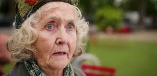 LondonsBurning Yvonne Edgell appearing in #thecleaner with @gdavies She  played the good Samaritan in this role, as she did in her role in London's  Burning where we know her from, always looking