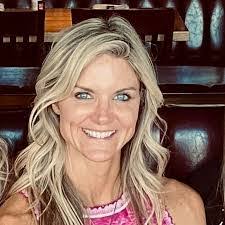 Keeley Watkins's Instagram, Twitter & Facebook