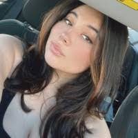 Lisa Capriglione's Instagram, Twitter & Facebook