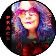 MISSING *** Stephanie Lee Smith, age 31, has not been seen since Thursday,  November 9, 2017 in the Daytona Beach, Florida area. Stephanie has tattoos 