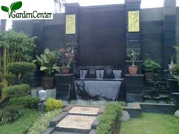 Kolam ikan dari batu alam picture by pinterest. Kolam Ikan Minimalis Di Halaman Rumah Dengan Desain Terbaik