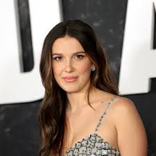 Millie Bobby Brown Confesses to Leaving Bad Reviews for Subpar Service |  Glamour