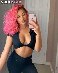 Elisa Saraii  Sneaky_sparkle  elisa.saraii0  https: Nude Leaks OnlyFans  Photo 5 - NudoStar