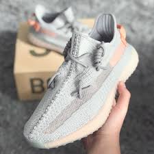 New Yeezy Boost 350 V2 True Form How Do You Like This Colorway And Kaws Lacing Yungrijst N Adidas Yeezy Boost Adidas Yeezy Adidas Yeezy Boost 350