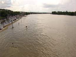 A miskolci (1878) és a szegedi árvíz (1879) verbális narratívái a vasárnapi ujságban. Datei Budapest Margit Hid Arviz 2013 06 08 Jpg Wikipedia