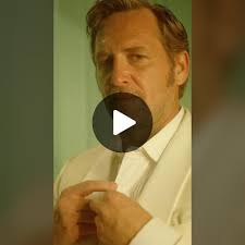 Turning heads isn't even his full time job. Josh Lucas is Douglas Dell...