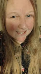 i am obsessed with my face I'm so freaking cute