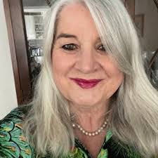 Barry Lacy's Instagram, Twitter & Facebook