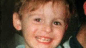MPs urge government to 'lay out facts' in James Bulger case