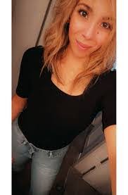 Deborah Gilkey's Instagram, Twitter & Facebook