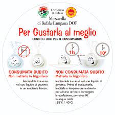 Viene immersa in acqua di filatura a cui viene aggiunto sale e siero diluito; Ecco Il Decalogo Per Gustare Al Meglio La Mozzarella Di Bufala Campana Dop Consorzio Tutela Mozzarella Di Bufala Campana Dop