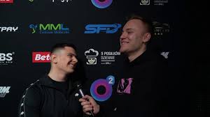 With over 1,000 hours of live combat sports action from around the globe, sign up today. Ponczek O Sparingach Z Roburem Fame Mma 9 Mateusz Kaniowski Youtube