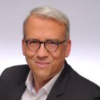 50+ profils pour “Debrosse”